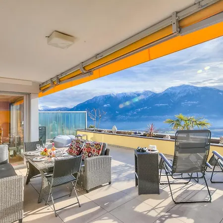 Panorama Maggiore Apartment- Happy Appartement