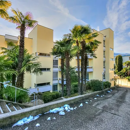 Apartamento Panorama Maggiore Apartment- Happy *