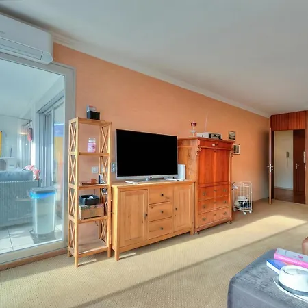 Panorama Maggiore Apartment- Happy Локарно