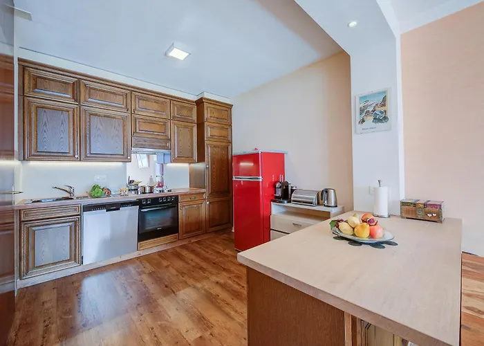 Apartamento Panorama Maggiore Apartment- Happy *