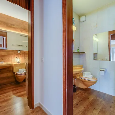 דירה Panorama Maggiore Apartment- Happy *