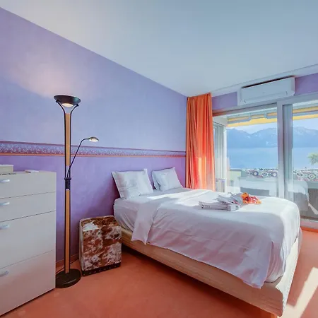 דירה Panorama Maggiore Apartment- Happy